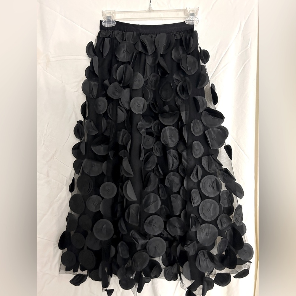 3D Appliqué Black Floral Mesh Skirt – S/M